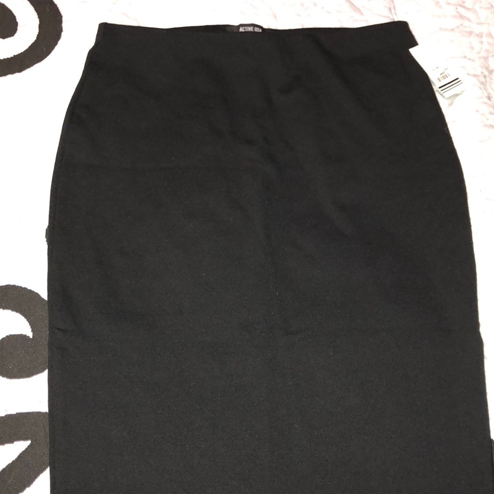 Black skirt